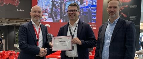 Carraro_handshake_TVH